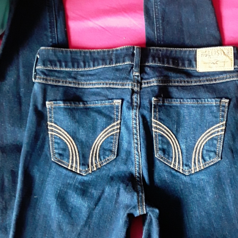Jeans - Picture 3 of 3